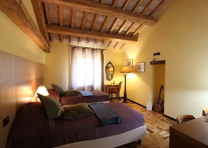 Brettino- Pesaro Mare E Cultura - Intera Con Piscina Holiday home