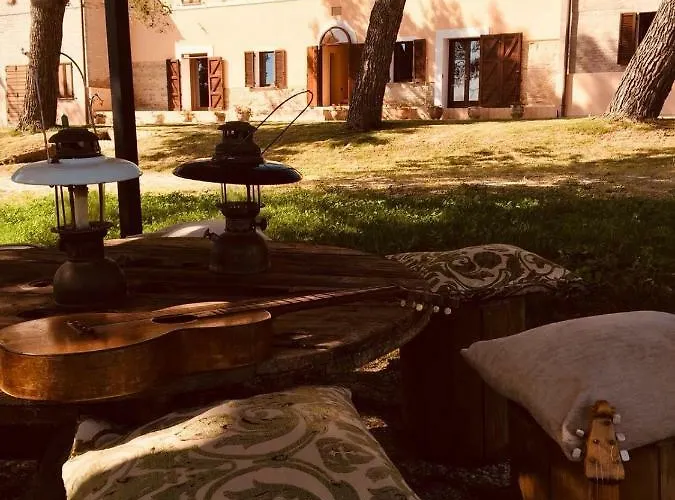 Brettino- Pesaro Mare E Cultura - Intera Con Piscina * Fano