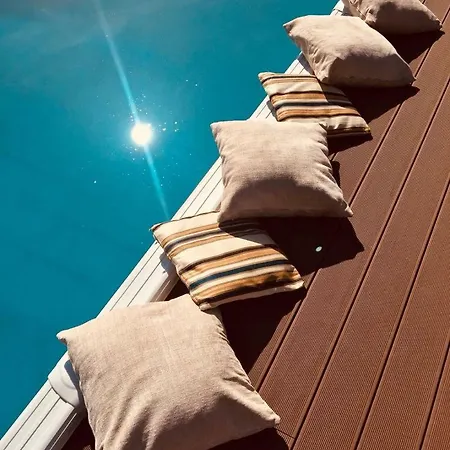 Casa vacanze Brettino- Pesaro Mare E Cultura - Intera Con Piscina *