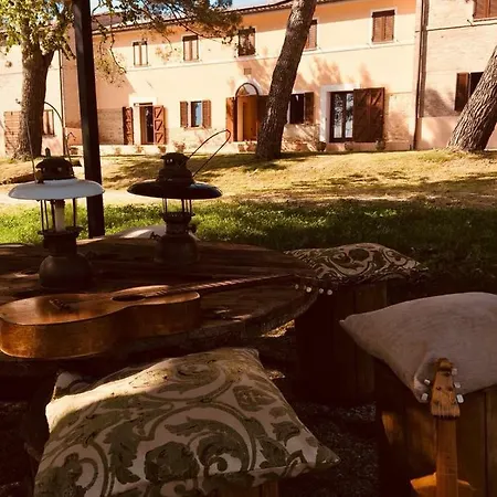 Brettino- Pesaro Mare E Cultura - Intera Con Piscina * 法诺