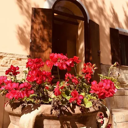 Brettino- Pesaro Mare E Cultura - Intera Con Piscina * Fano