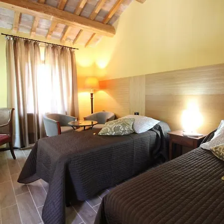 Brettino- Pesaro Mare E Cultura - Intera Con Piscina * 法诺