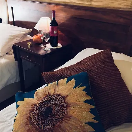 Brettino- Pesaro Mare E Cultura - Intera Con Piscina Casa vacanze *