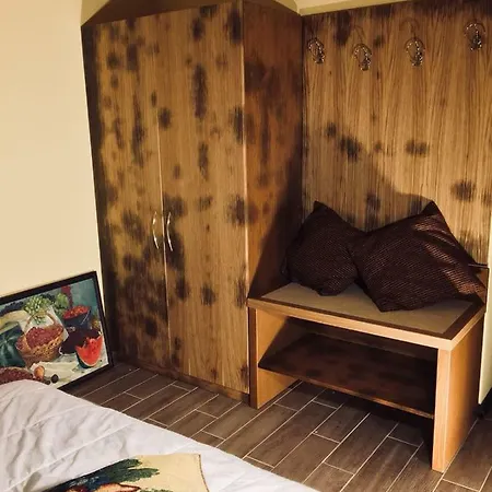 Brettino- Pesaro Mare E Cultura - Intera Con Piscina 펜션